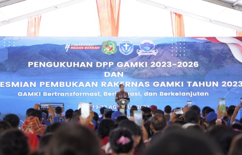 Presiden Jokowi dan Wali Kota Medan Bobby Nasution Menghadiri Pengukuhan DPP GAMKI Masa Bakti 2023-2026 untuk Membentuk Karakter dan Produktivitas Generasi Muda