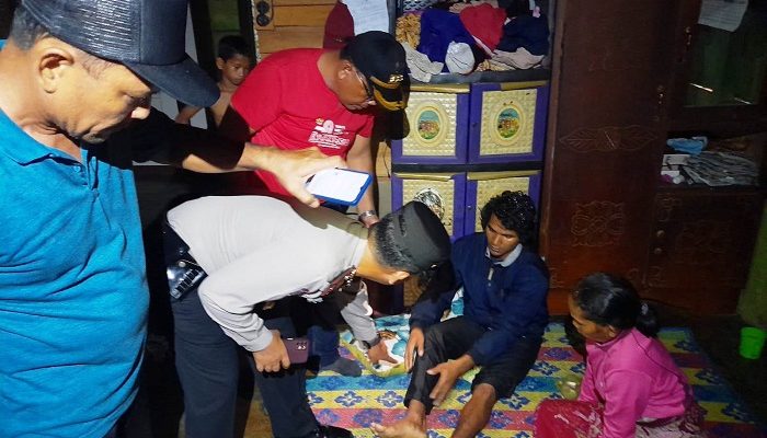 Nipan Marbun Warga Tapteng Lemas Disambar Petir Saat Bermain HP