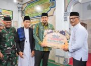 Bobby Nasution dan Pimpinan Perangkat Daerah Sumbang Rp100 Juta untuk Pembangunan Menara Masjid Nurul Huda