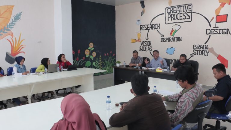 Bupati Dairi Dukung Pengembangan UMKM Melalui Audiensi dengan UKM Go Dairi