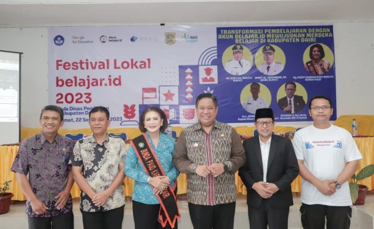 Bupati Dairi Memberikan Apresiasi pada Festival Lokal belajar.id yang Diselenggarakan oleh Dinas Pendidikan Kabupaten Dairi