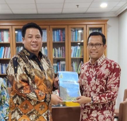 Bupati Samosir Sampaikan Usulan Peningkatan Fasilitas Kesehatan di Pertemuan dengan Kementerian Bappenas