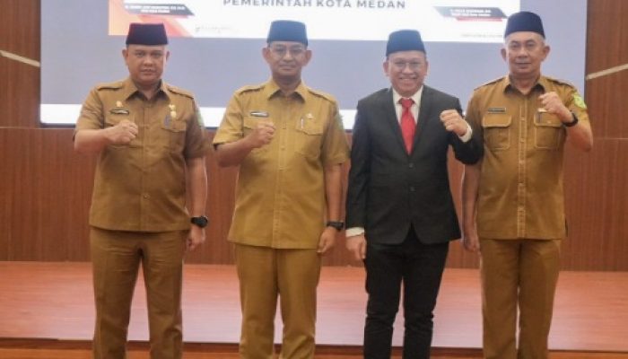 Wali Kota Medan Bobby Nasution Lantik Kepala Dinas Perpustakaan dan Kearsipan Kota Medan