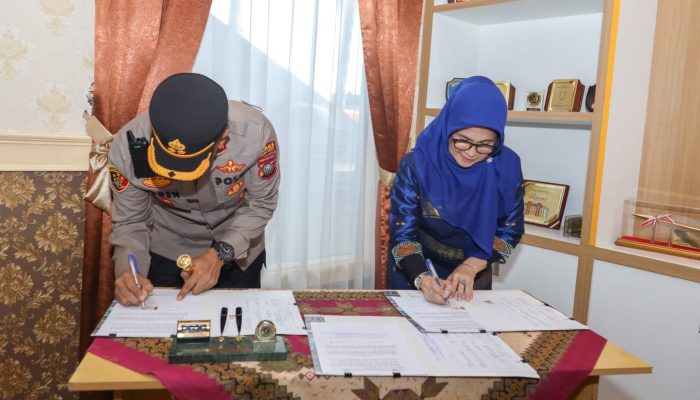 Wali Kota Pematang Siantar dan Kapolres Teken MoU Penggunaan CCTV Pelintas