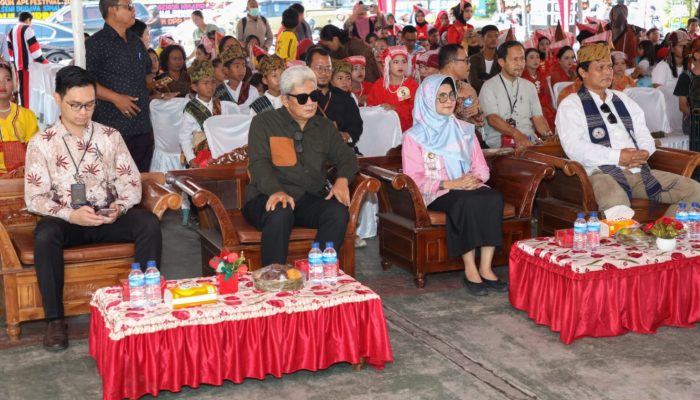 Ketua Dharma Wanita Kota Binjai Ajak Anggota Memasak Bolen Pisang dalam Pertemuan Bulanan