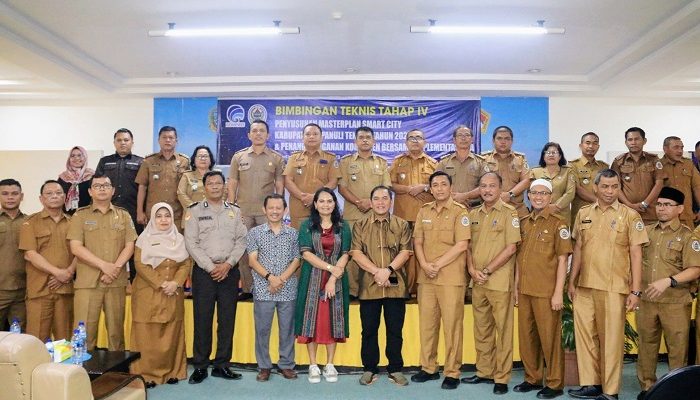 Komitmen Pj Bupati Tapteng Elfin Elyas Mewujudkan Smart City di Tapteng