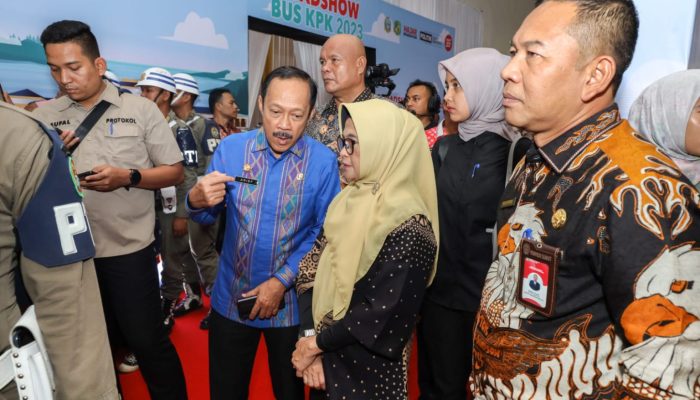 Wali Kota Pematang Siantar dan Pj Gubernur Sumatera Utara Hadiri Pembukaan Roadshow Bus KPK 2023