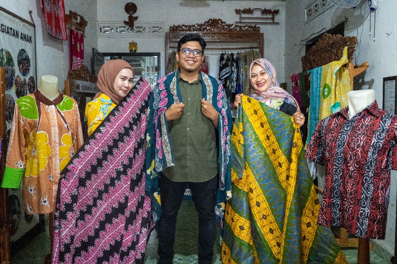 Az-Zahra, Pengrajin Batik Khas Medan, Berkontribusi dalam Program Peningkatan UMKM Kota Medan