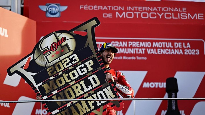Francesco Bagnaia Sabet Gelar Juara Dunia MotoGP 2023, Ikuti Jejak Rossi dan Marquez