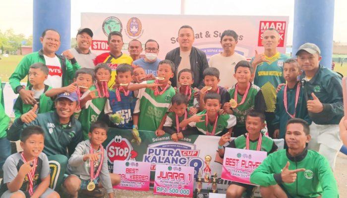 Gebyar Sepak Bola Anak Putra Kalang Cup ke-8: SSB Putra Kalang Sabet Juara di Kategori U-11 dan U-9