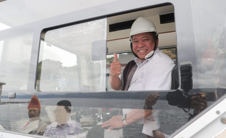 Pelabuhan Paropo Batu Horbo dan KMP Jurung-jurung Resmi Diresmikan oleh Bupati Dairi