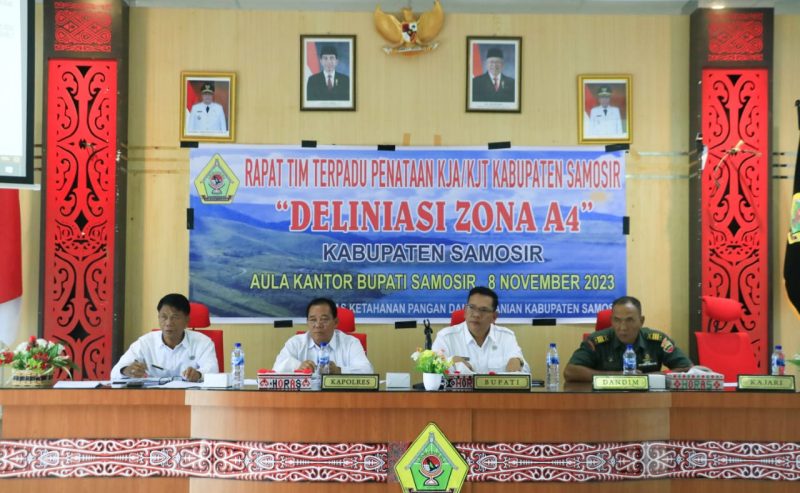 Rapat Tim Terpadu Bahas Deliniasi Zona A4 untuk Penataan Keramba Jaring Apung di Kabupaten Samosir