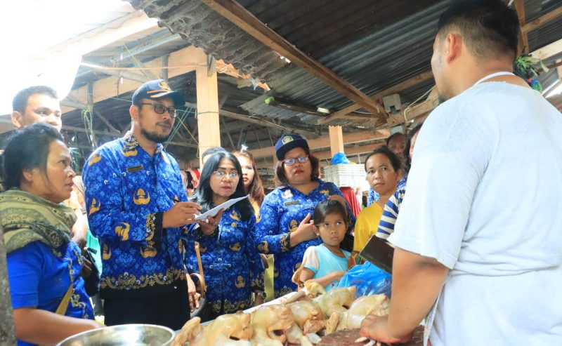 Menjelang Natal dan Tahun Baru, Pemerintah Kabupaten Samosir Pantau Stok dan Harga Bahan Pokok