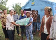 Pemkab Dairi Salurkan Bantuan Sosial kepada Korban Kebakaran di Kelurahan Sidiangkat
