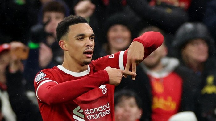 Trent Alexander-Arnold Cetak Gol Lagi untuk Liverpool dengan Sepatu Baru