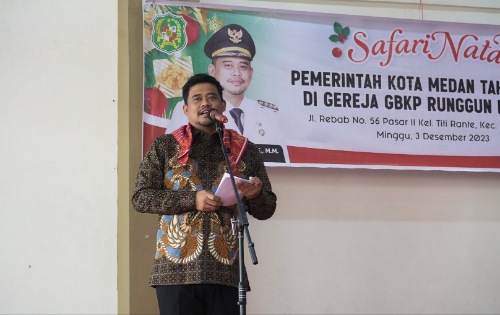 Wali Kota Medan, Bobby Nasution, Membawa Pesan Damai dalam Safari Natal di Gereja Batak Karo Protestan