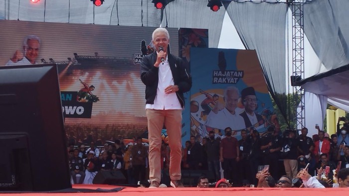 Ganjar Pranowo: Mahfud Md Tunggu Saat yang Tepat untuk Mundur dari Kabinet