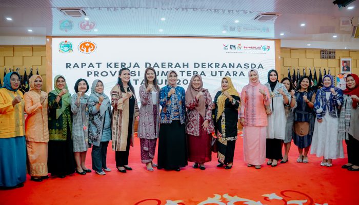 Ketua Dekranasda Kota Medan, Ny Kahiyang Ayu, Hadiri Rakerda Dekranasda Sumut 2024