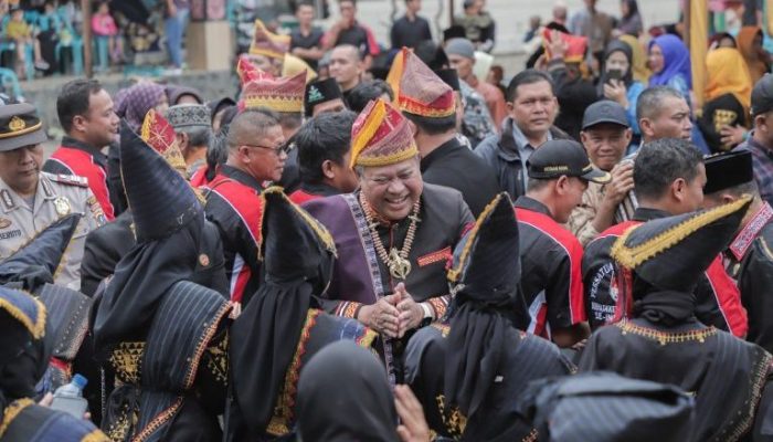 Sulang Silima: Perayaan Keunikan Budaya dalam Silaturahmi dan Pelantikan Pengurus PMMBBI