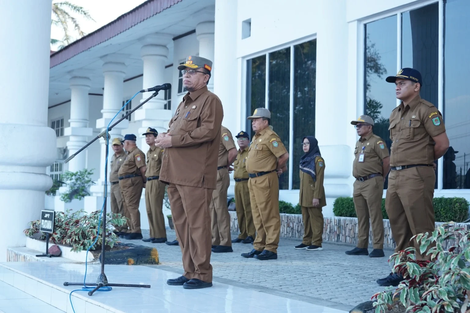 Sekda Kabupaten Asahan Pimpin Apel Gabungan, Ingatkan ASN tentang Netralitas dalam Pemilu 2024