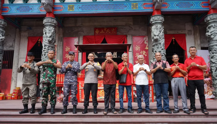 Bupati Asahan Kunjungi Vihara Hian Thian dan Samma Sam Bodhi Sambut Tahun Baru Imlek