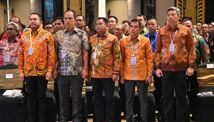 Bupati Humbang Hasundutan Ikuti Rapat Koordinasi Pengawasan dan Pengendalian Tahun 2024 di Bali