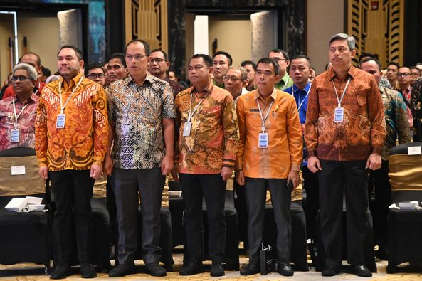 Bupati Humbang Hasundutan Ikuti Rapat Koordinasi Pengawasan dan Pengendalian Tahun 2024 di Bali