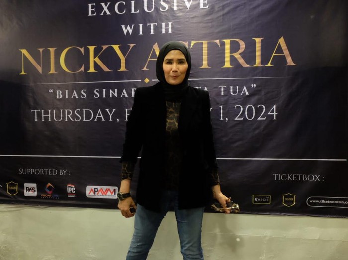 Nicky Astria Kembali ke Panggung Musik dengan Konser 'Bias Sinar' di Kota Tua