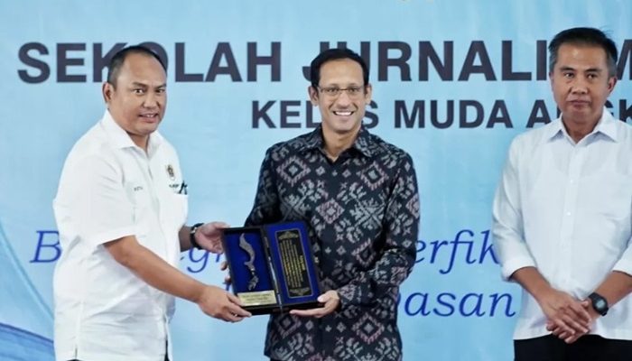 Sekolah Jurnalisme Indonesia Dibuka, Mendikbudristek Minta Wartawan Harus Mampu Bersaing dengan AI