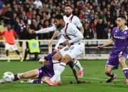 AC Milan Raih Kemenangan 2-1 atas Fiorentina dan Kukuhkan Posisi Kedua di Klasemen Liga Italia