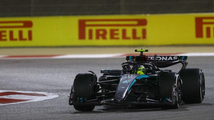 Mercedes Merugi di Bahrain, Toto Wolff Berharap Bangkit di Arab Saudi