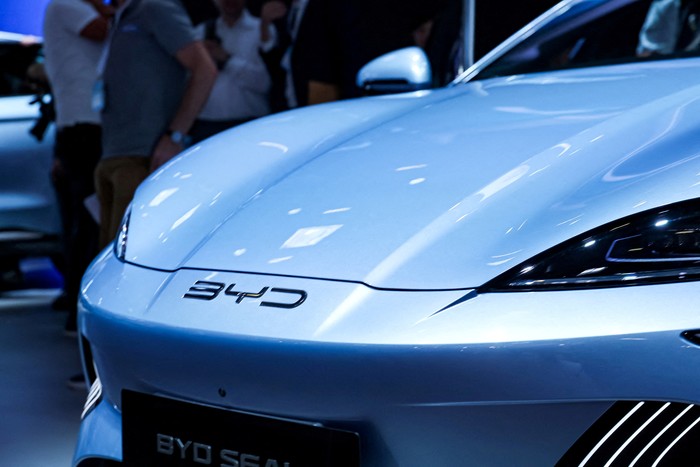 Nissan dan Honda Berencana Memangkas Produksi Mobil di China