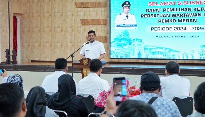 Tantangan Globalisasi Mendorong Kolaborasi Wartawan untuk Membangun Informasi Akurat