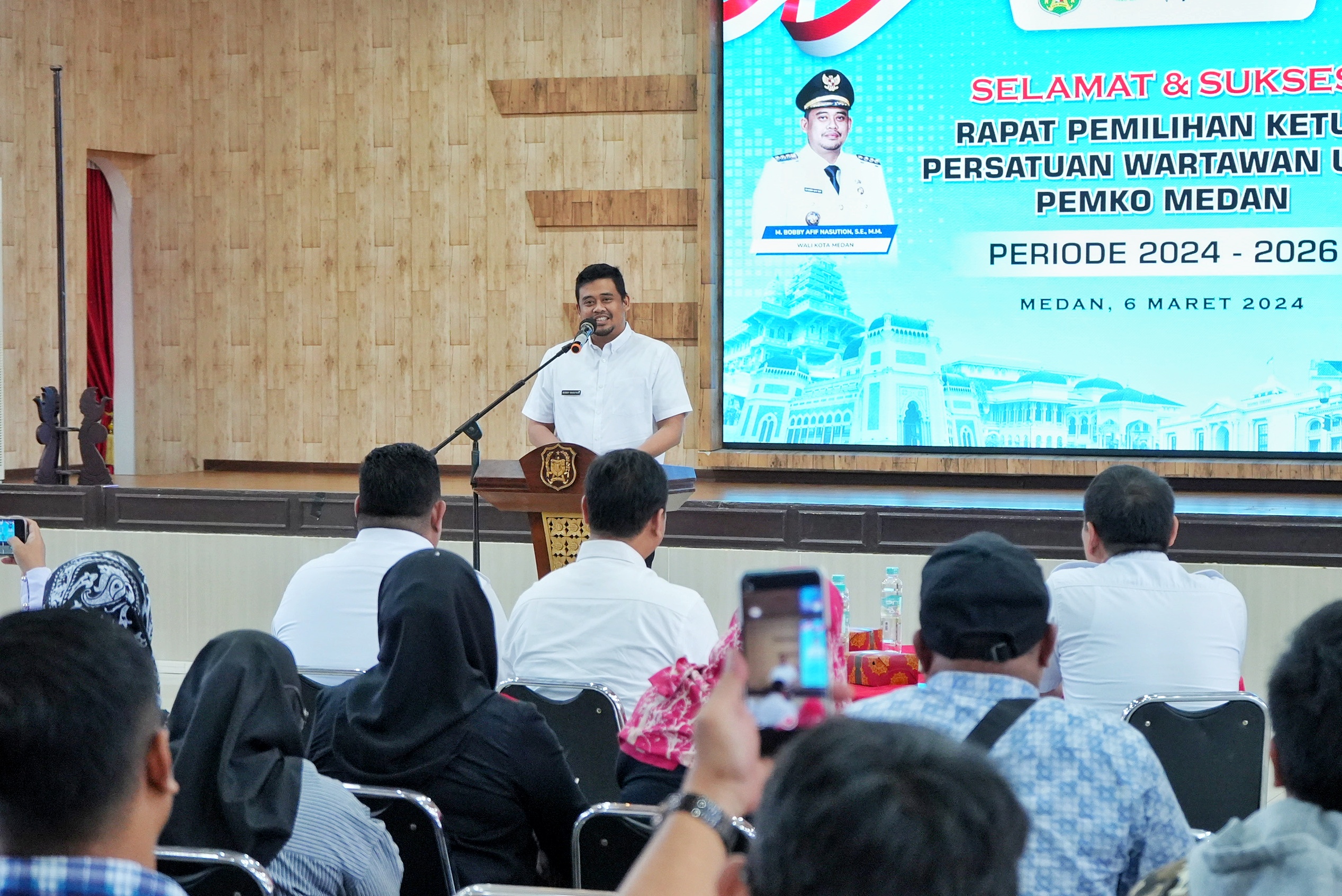 Tantangan Globalisasi Mendorong Kolaborasi Wartawan untuk Membangun Informasi Akurat