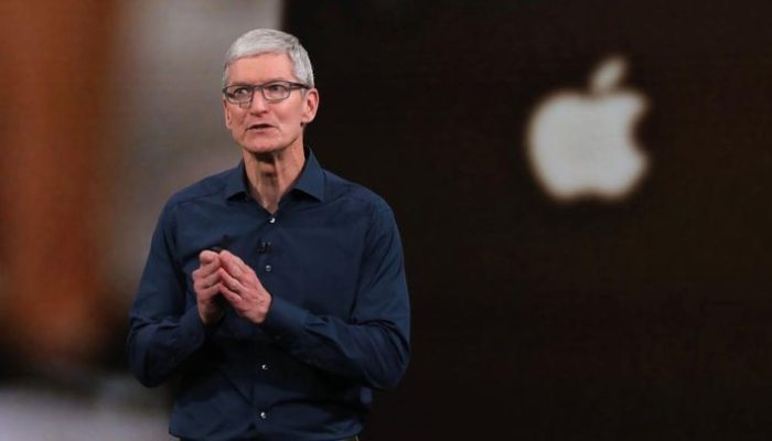 Tim Cook Janjikan Terobosan Baru dengan Generative AI di Apple