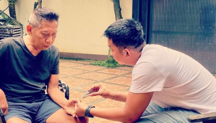Tukul Arwana: Dari Pendarahan Otak hingga Perjuangan Pemulihan
