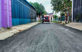 Jalan Rusak di Kelurahan Denai, Medan, Diperbaiki oleh Pemko Medan