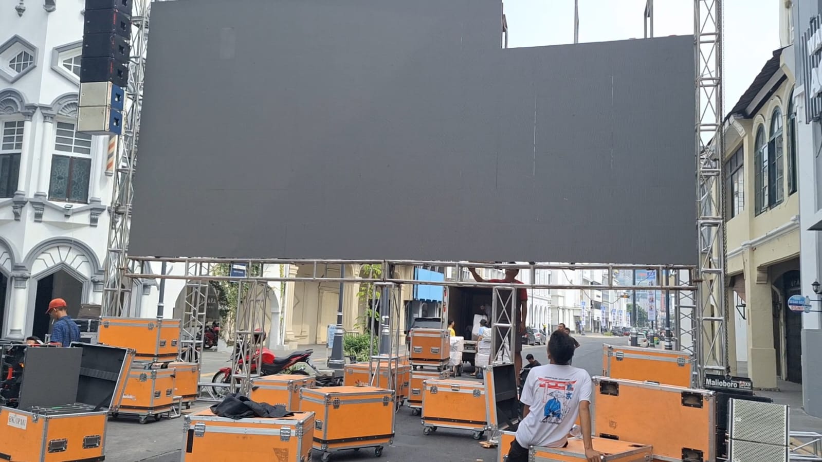Parkir Gratis, Masyarakat Dukung Nonton Bareng Piala Asia U-23 di Medan