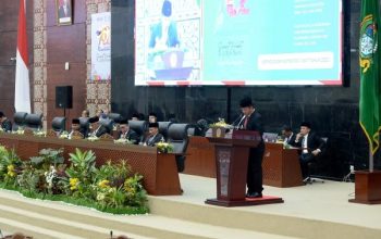 Pj Gubernur Sumatera Utara Laporkan Capaian Tahun 2023 pada Rapat Paripurna