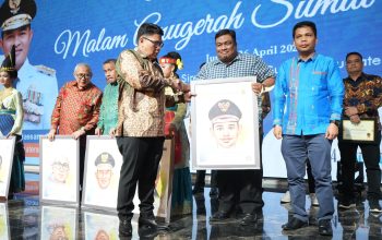 Wali Kota Medan Bobby Nasution Terima Penghargaan dari Media Sumut 24