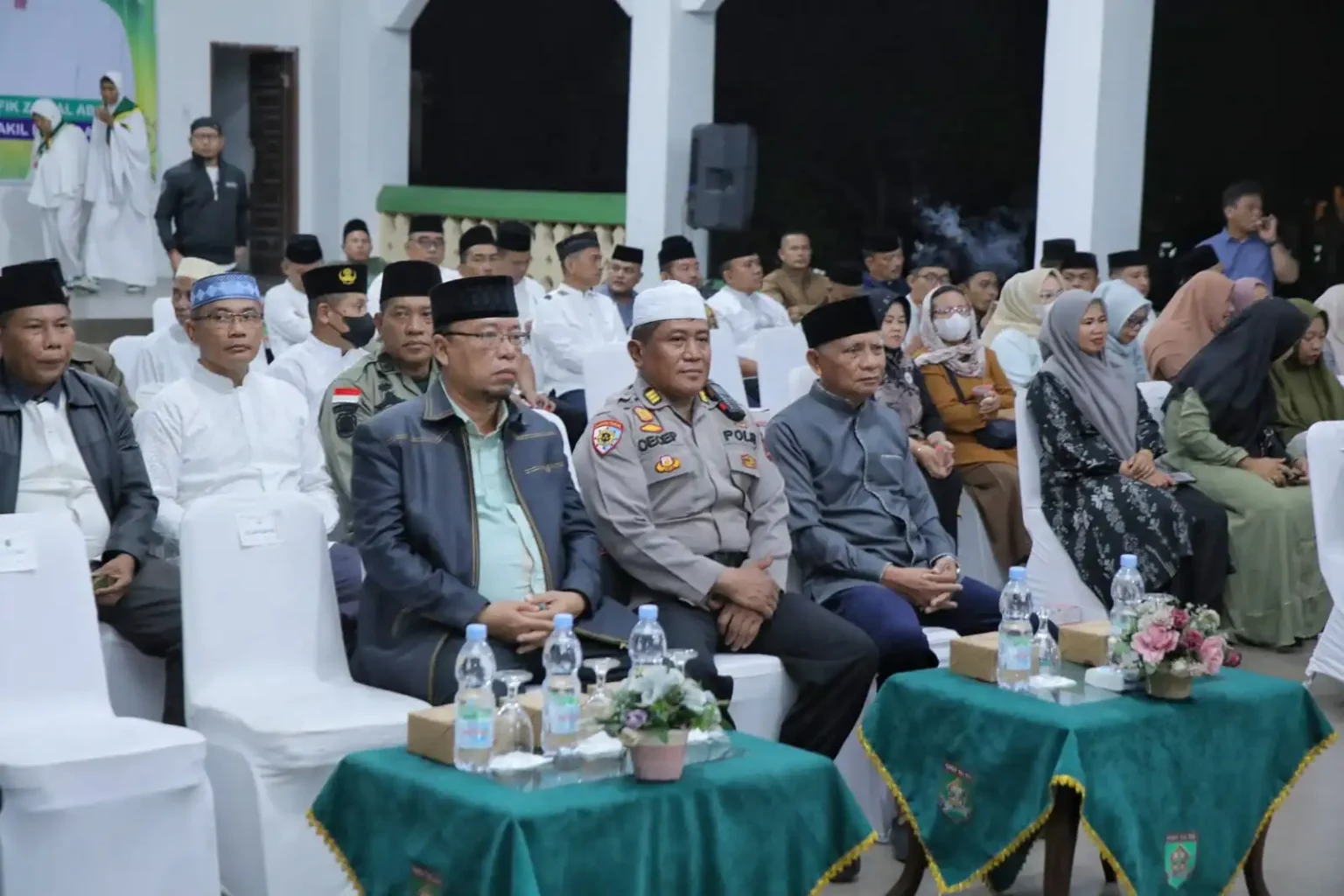 Bupati Asahan, H. Surya, BSc, Mendorong Jama’ah Calon Haji untuk Melaksanakan Ibadah dengan Khusuk