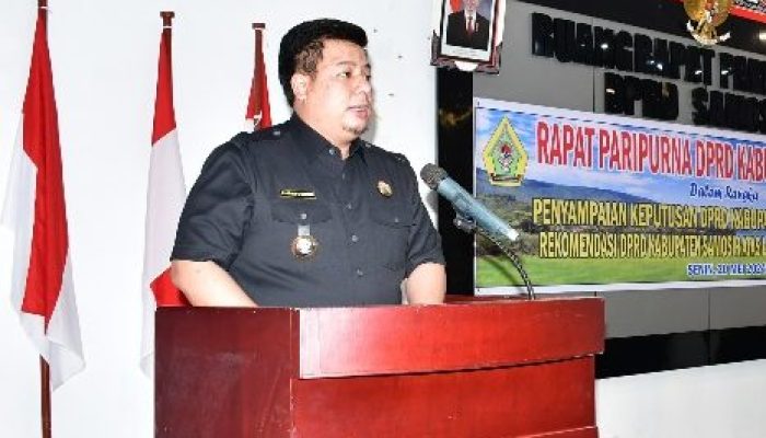 Bupati Samosir Terima Rekomendasi DPRD terkait LKPj Tahun Anggaran 2023
