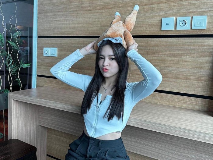 Gosip Terbaru: Elsa Japasal dan El Rumi Dikabarkan Menjalin Hubungan