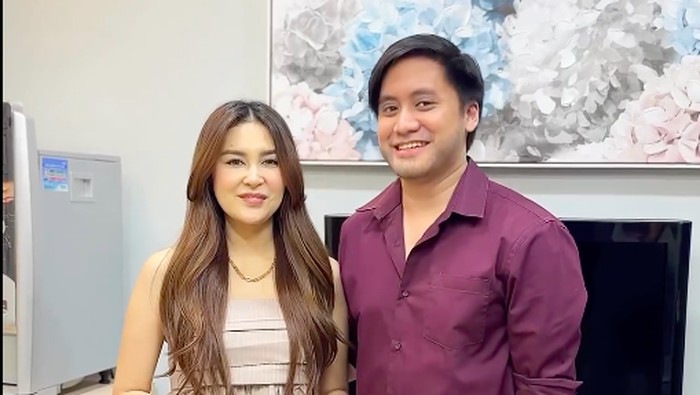 Kevin Aprilio Bahagia Sambut Kehamilan Istri, Ayahnya Terharu