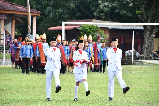 Pemerintah Kabupaten Samosir Apresiasi Prestasi Literasi dan Numerasi Sekolah pada Peringatan Hari Pendidikan Nasional 2024