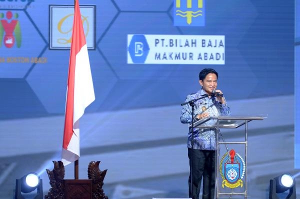 Pj Gubernur Sumatera Utara Buka Seminar dan Pameran Nasional Industri Konstruksi