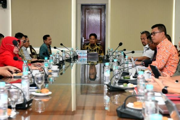 Pj Gubernur Sumatera Utara Maksimalkan Pemanfaatan Teknologi Informasi untuk PON 2024