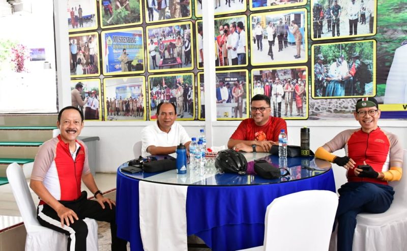 Sekda Provinsi Sumatera Utara Gelar Tour Samosir Caldera Bersama Komunitas RBIC