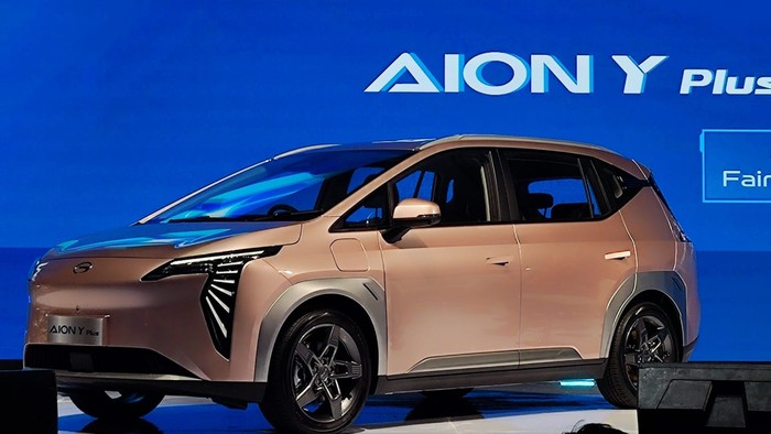 GAC AION Meluncurkan Aion Y Plus di Indonesia, Target Pasar Mobil Listrik Menengah