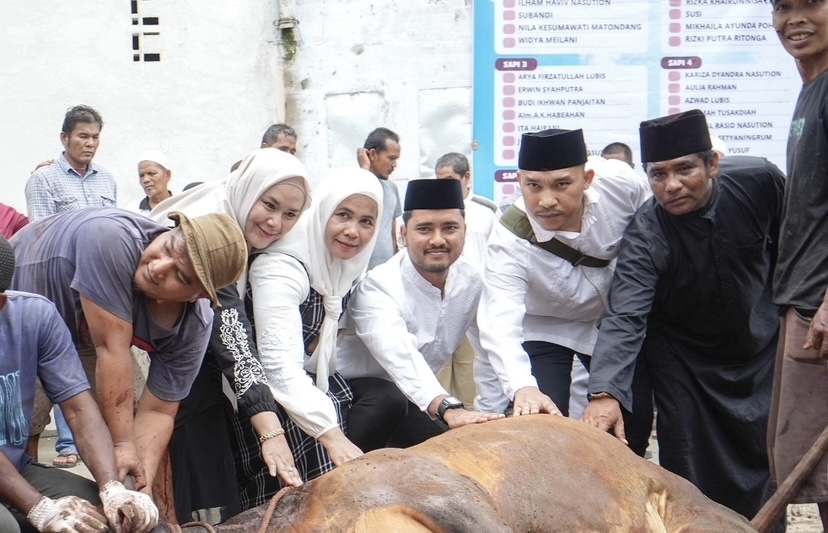 Semangat Kebersamaan Warnai Penyembelihan Hewan Kurban di Medan Petisah